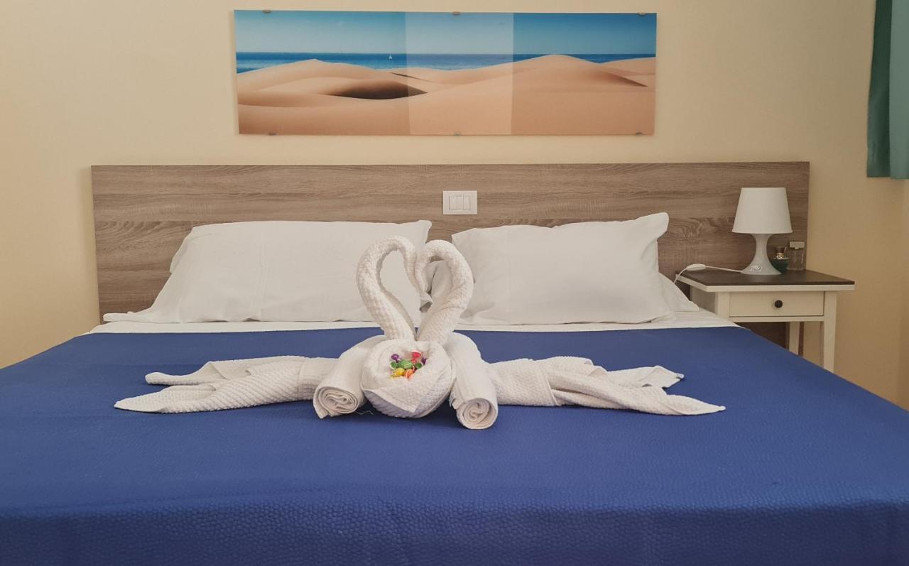 Apartamentos Strelitzias Playa del Inglés Zewnętrze zdjęcie